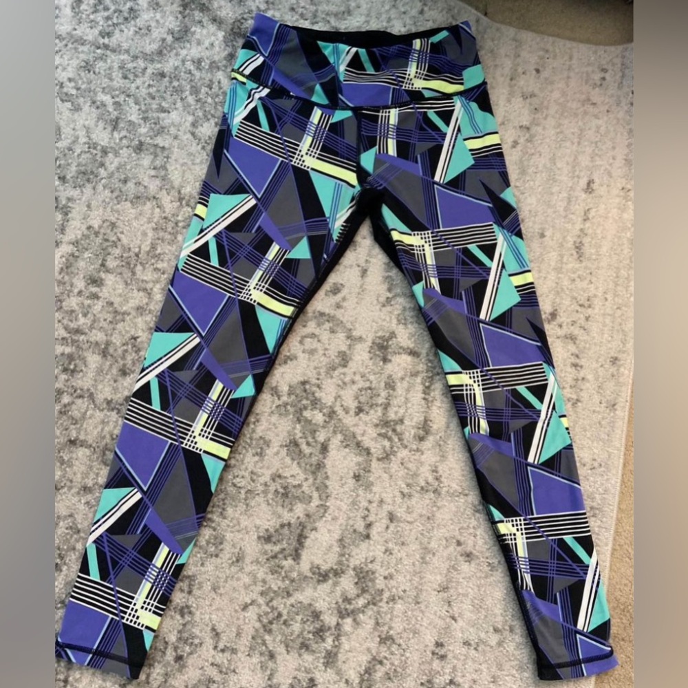 Victoria's Secret Women's Activewear Leggings Size Medium